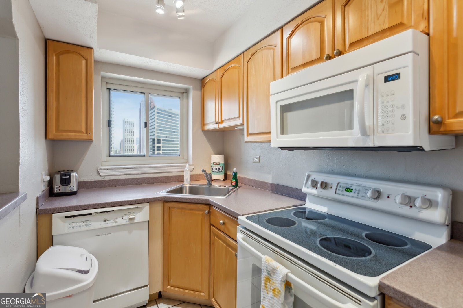 300 Peachtree Street Atlanta - 6