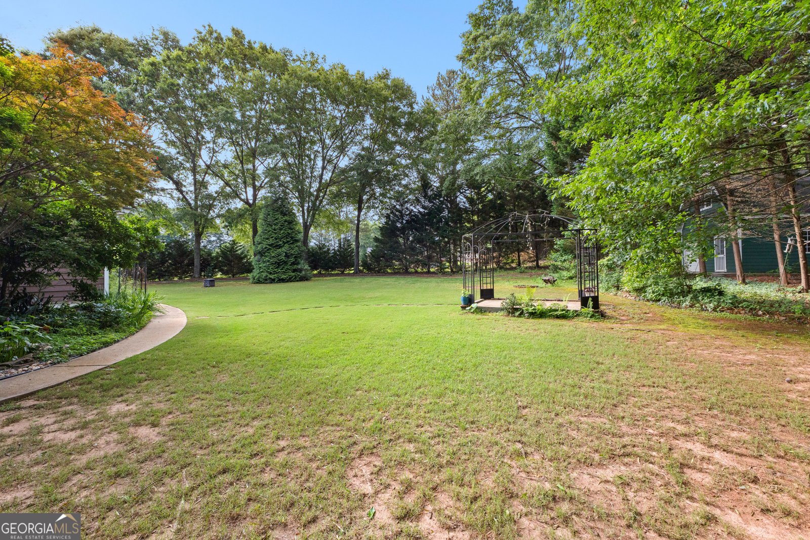 135 Horseshoe Circle Fayetteville - 95