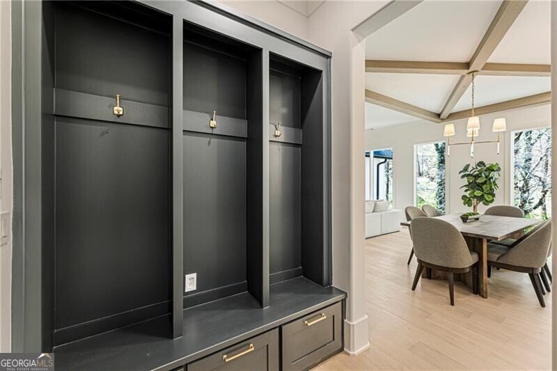 312 Meadow Drive Alpharetta - 24
