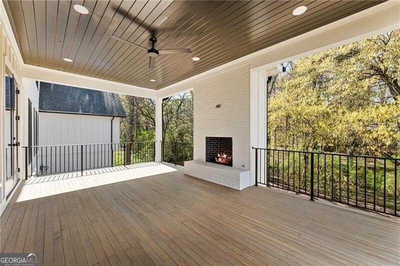 312 Meadow Drive Alpharetta - 28