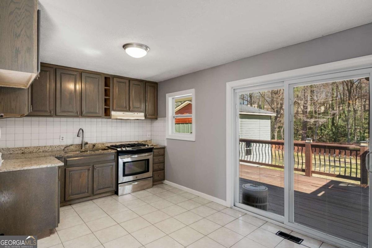 6370 Boca Grande Boulevard Forest Park - 11