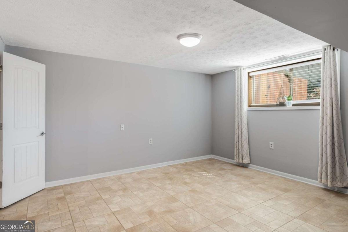 6370 Boca Grande Boulevard Forest Park - 30