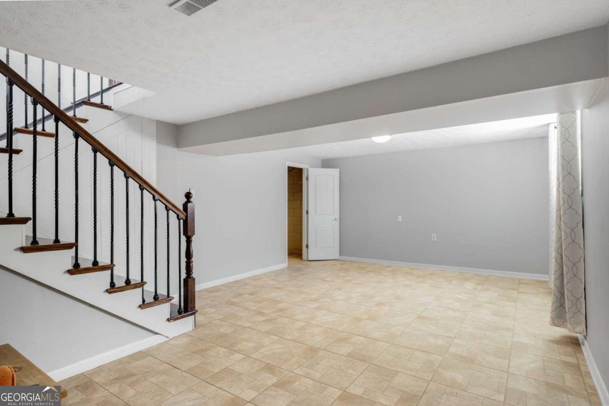 6370 Boca Grande Boulevard Forest Park - 32