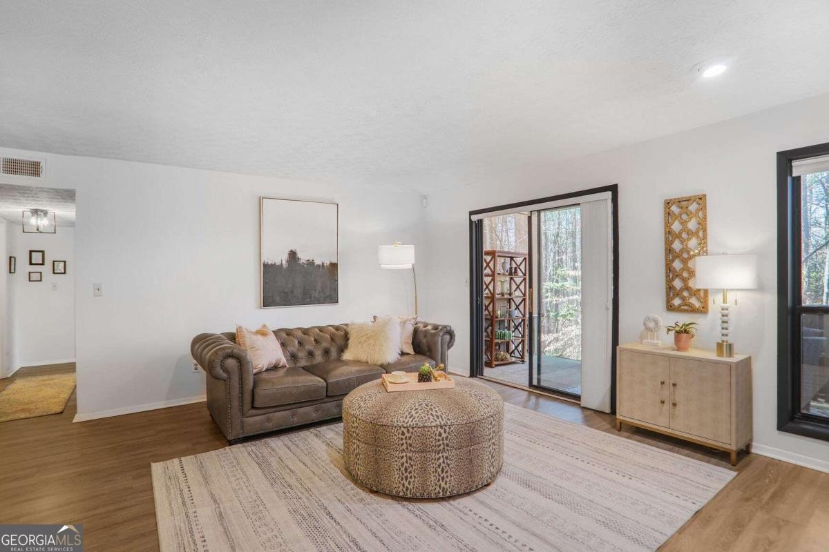210 Woodcliff Drive Atlanta - 3
