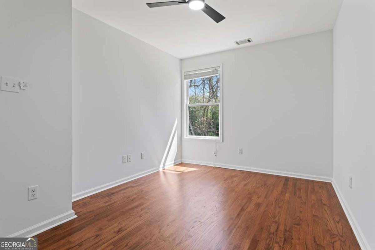 382 Deckner Avenue Atlanta - 27