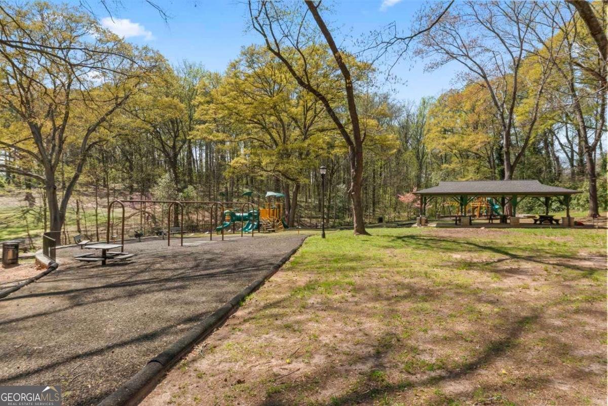 382 Deckner Avenue Atlanta - 35