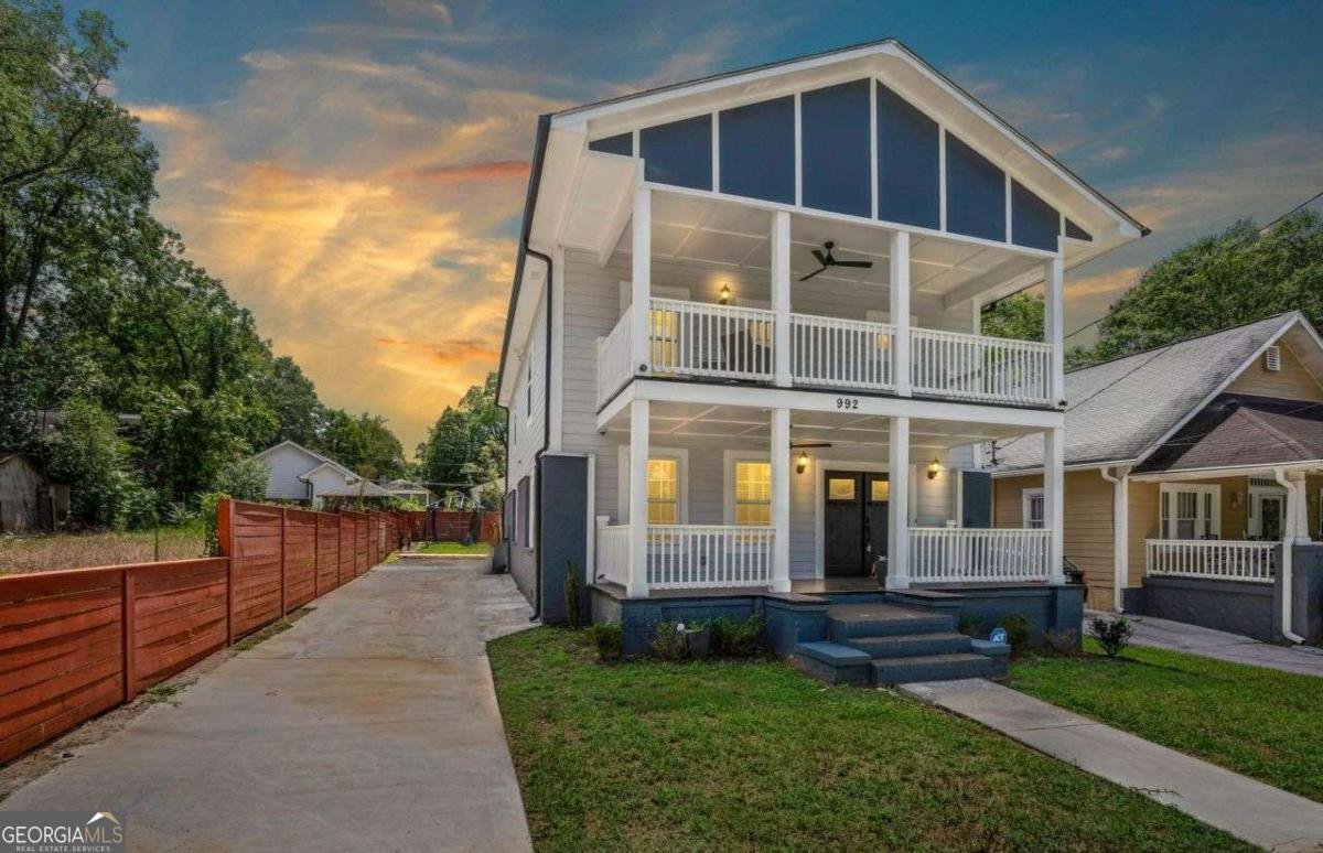 992 Beckwith Street Atlanta - 1