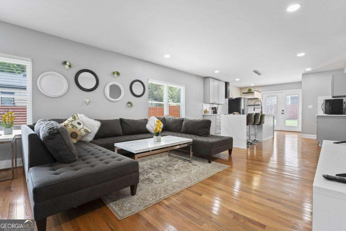 992 Beckwith Street Atlanta - 5