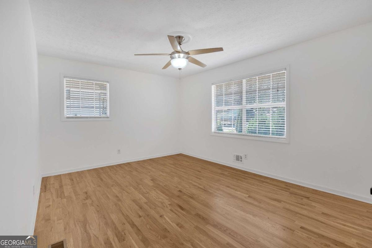 3819 Dora Drive Smyrna - 24