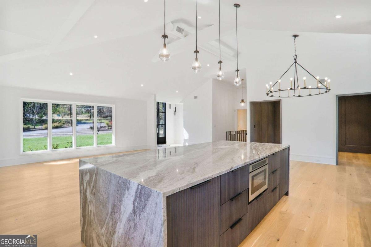 1718 Barnesdale Way Atlanta - 7