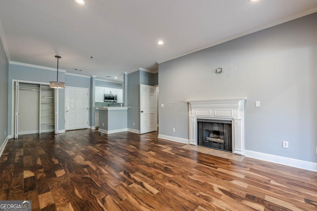 2921 Lenox Road Atlanta - 23