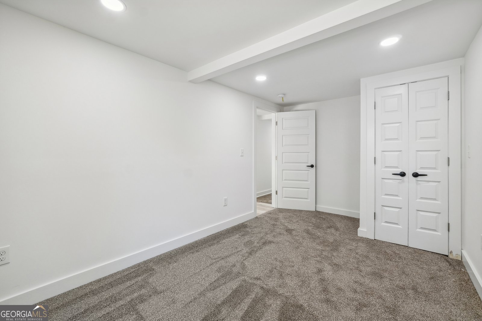 6337 Lake View Drive Buford - 29