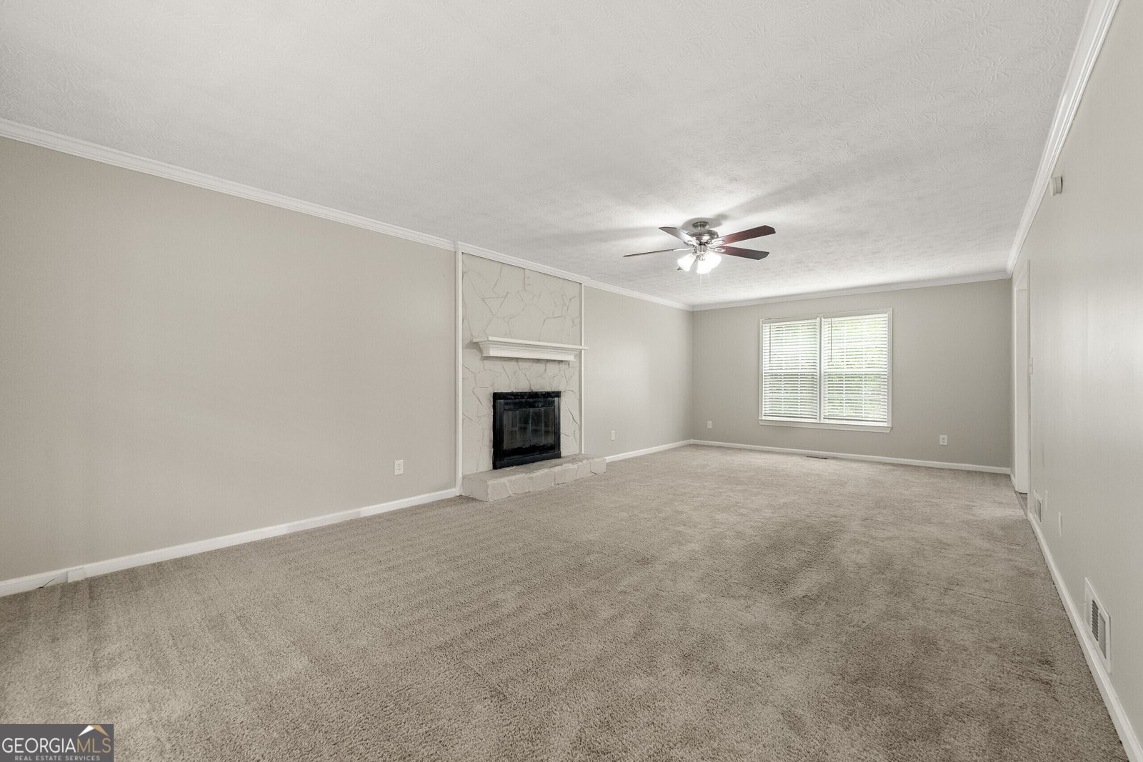 2802 Oak Meadow Lane Snellville - 2