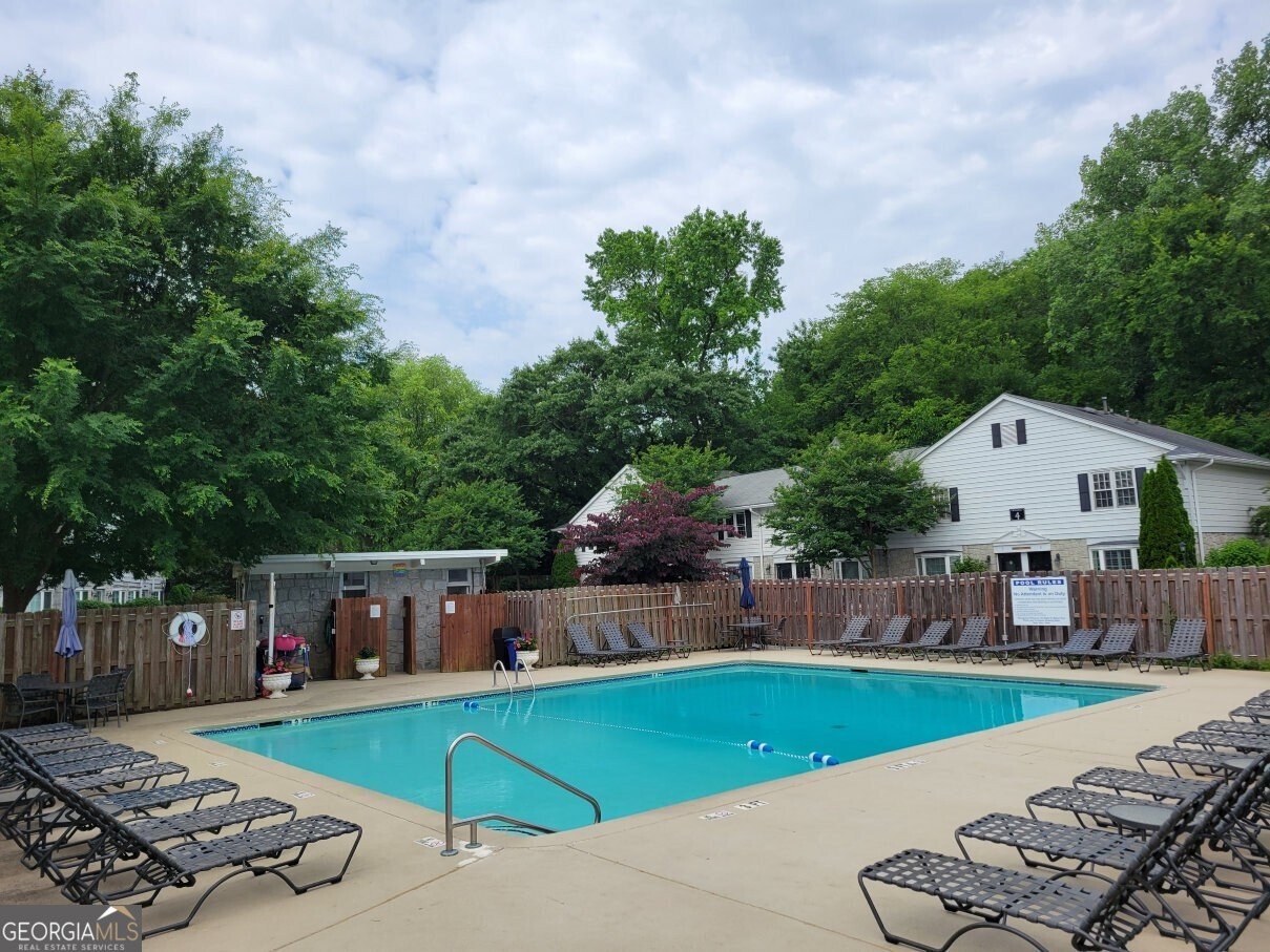 136 Peachtree Memorial Drive Atlanta - 10