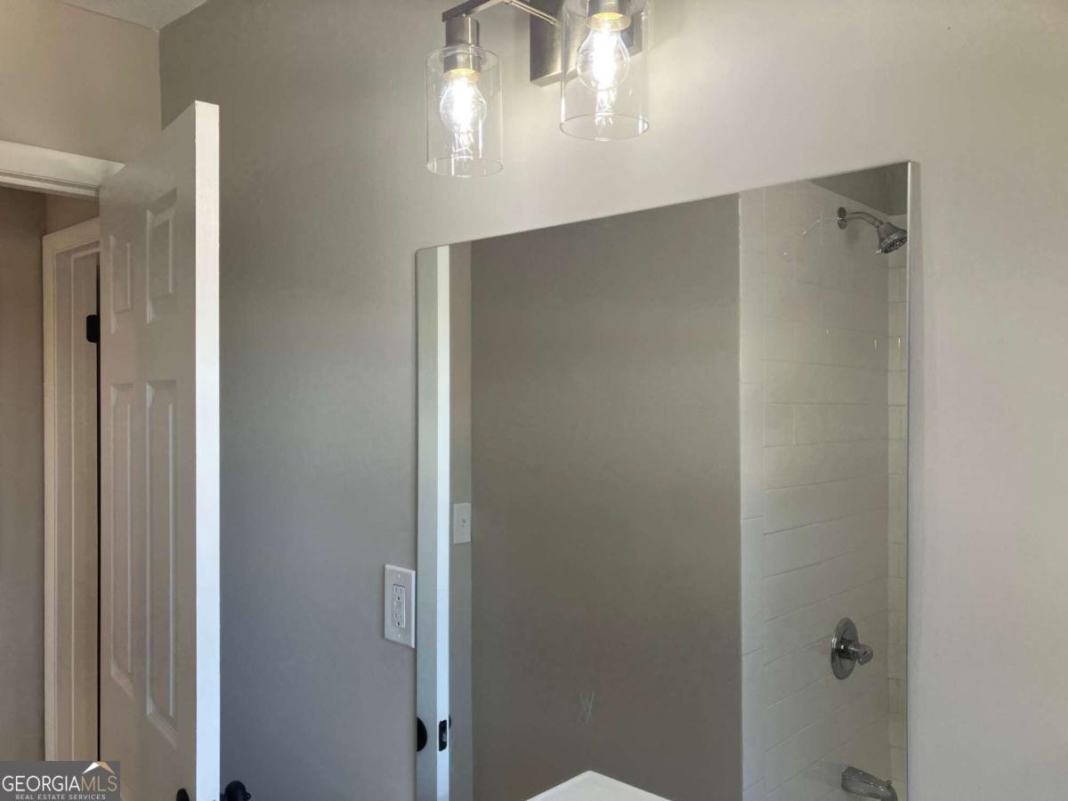 490 Larchmont Drive Atlanta - 29
