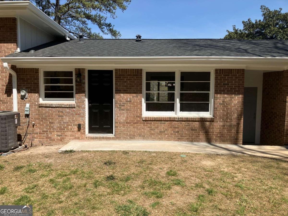 490 Larchmont Drive Atlanta - 34