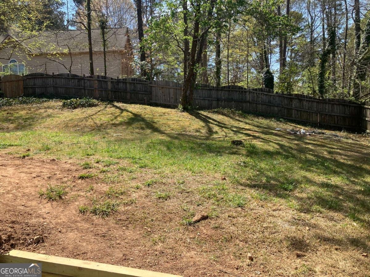 490 Larchmont Drive Atlanta - 37