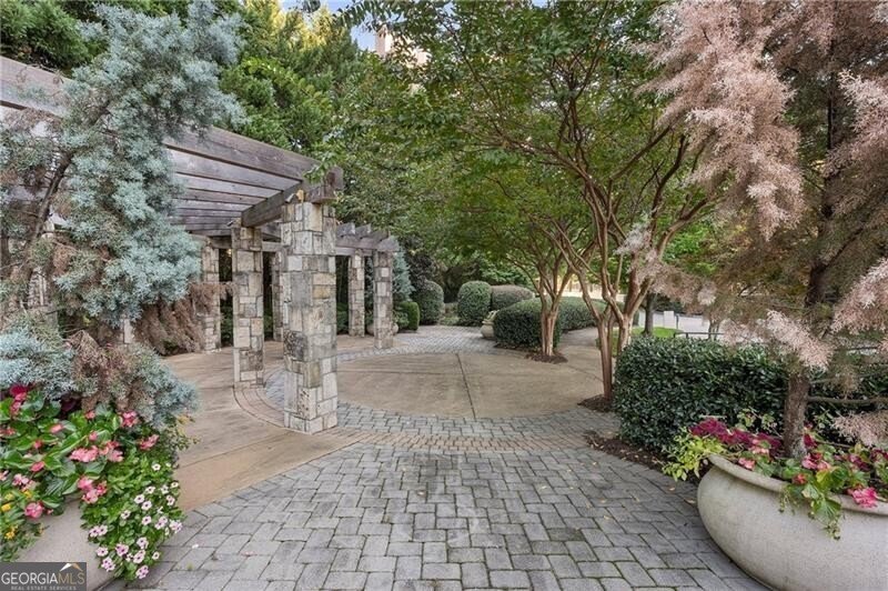 700 Park Regency Place Atlanta - 25