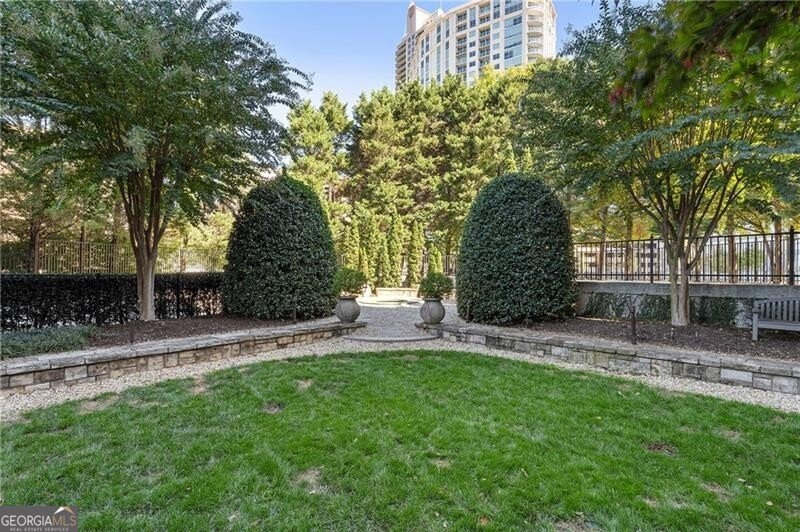 700 Park Regency Place Atlanta - 26