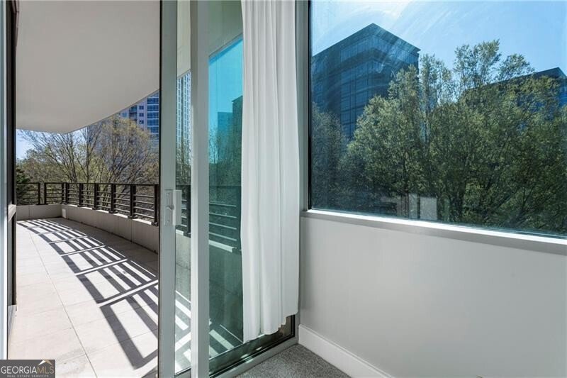 700 Park Regency Place Atlanta - 3