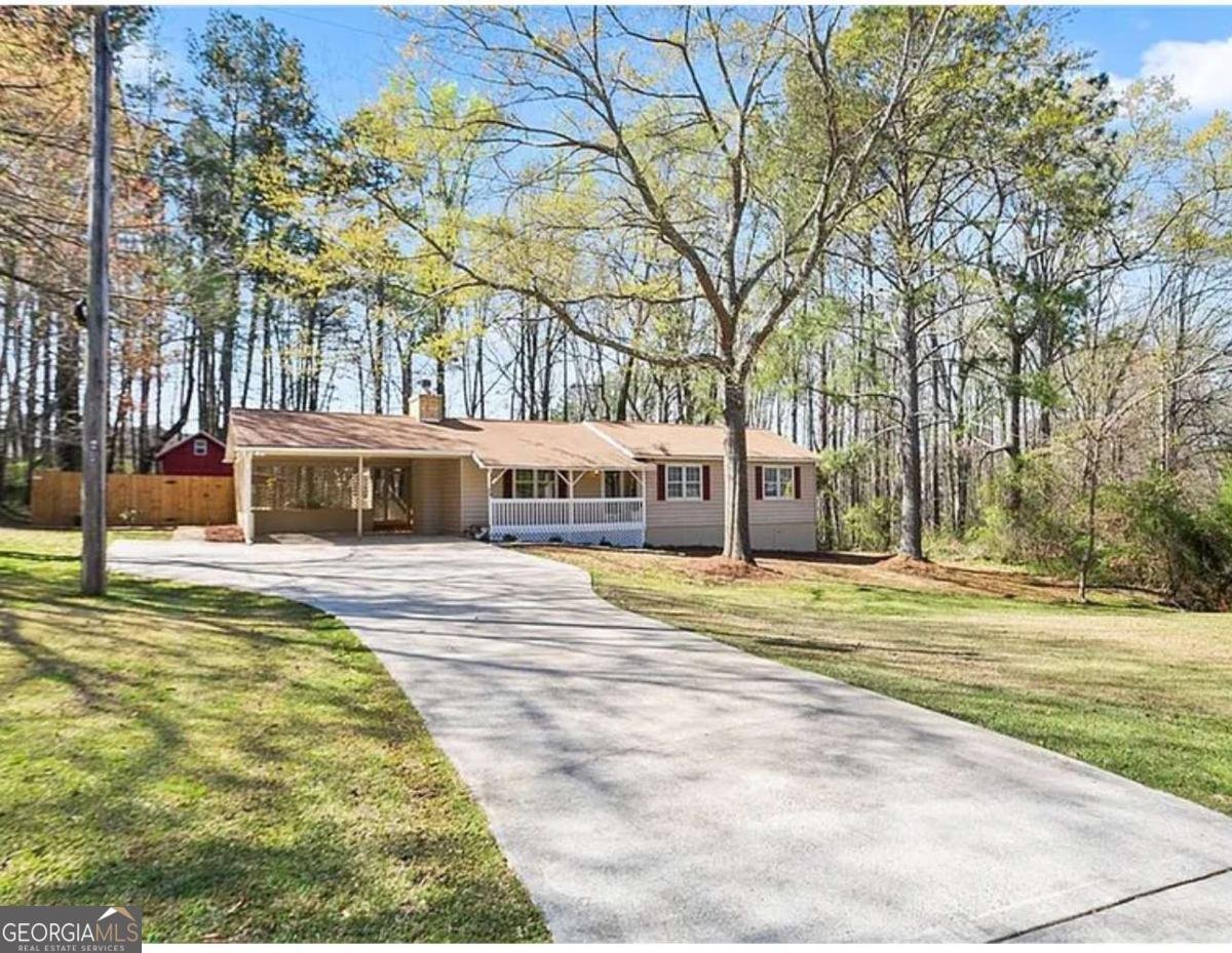 5095 Derry Road Acworth - 1