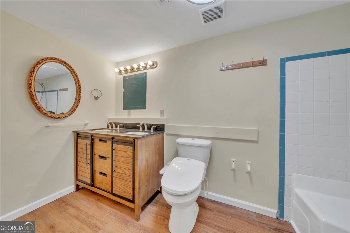 6712 Hawkinsville Road Macon - 42
