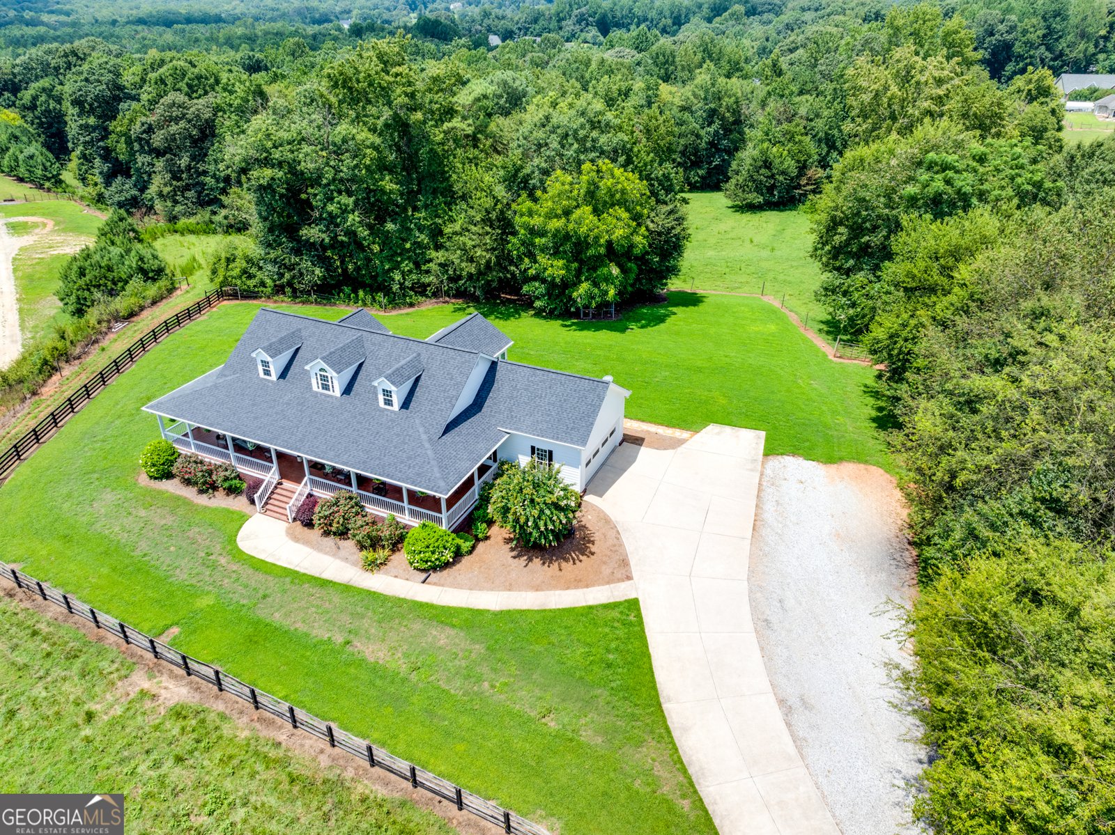 885 Brooks Road Pendergrass - 39