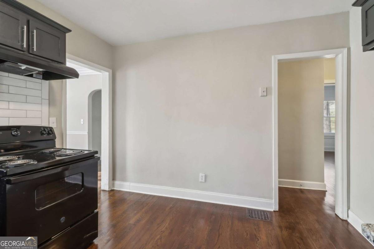 1563 MAYFLOWER Avenue Atlanta - 11