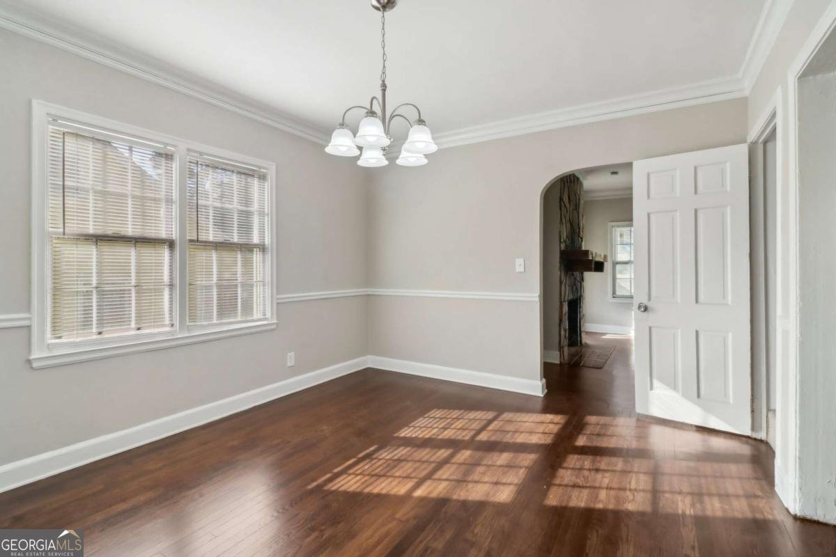 1563 MAYFLOWER Avenue Atlanta - 14