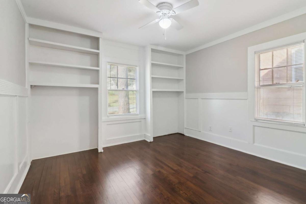 1563 MAYFLOWER Avenue Atlanta - 21