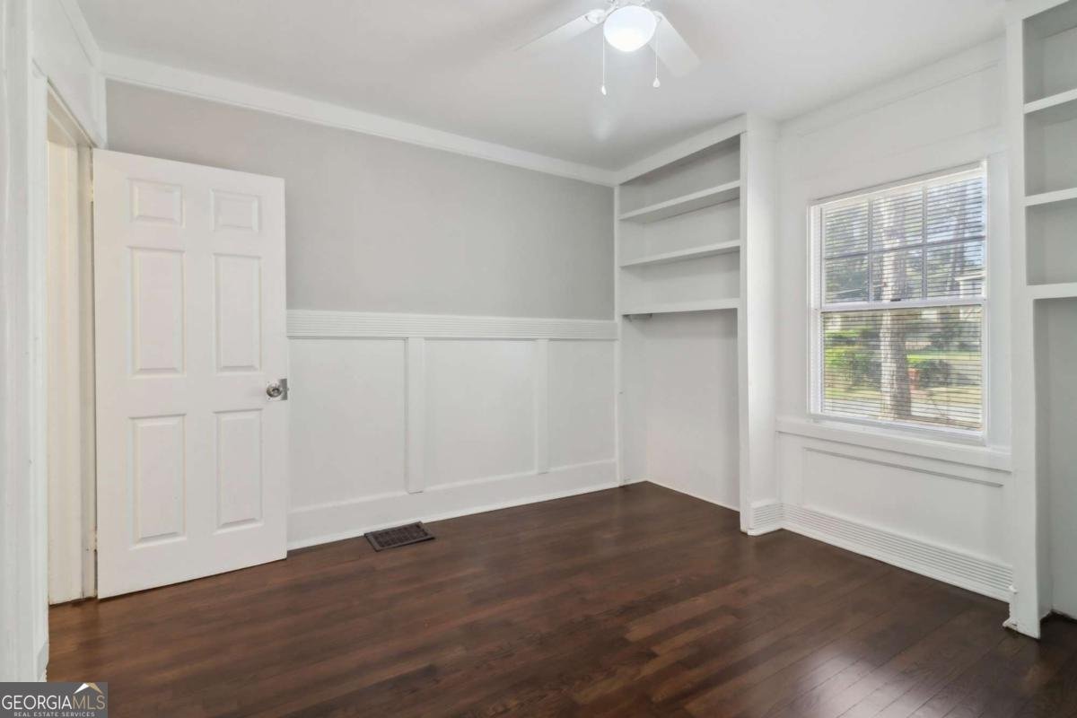 1563 MAYFLOWER Avenue Atlanta - 24