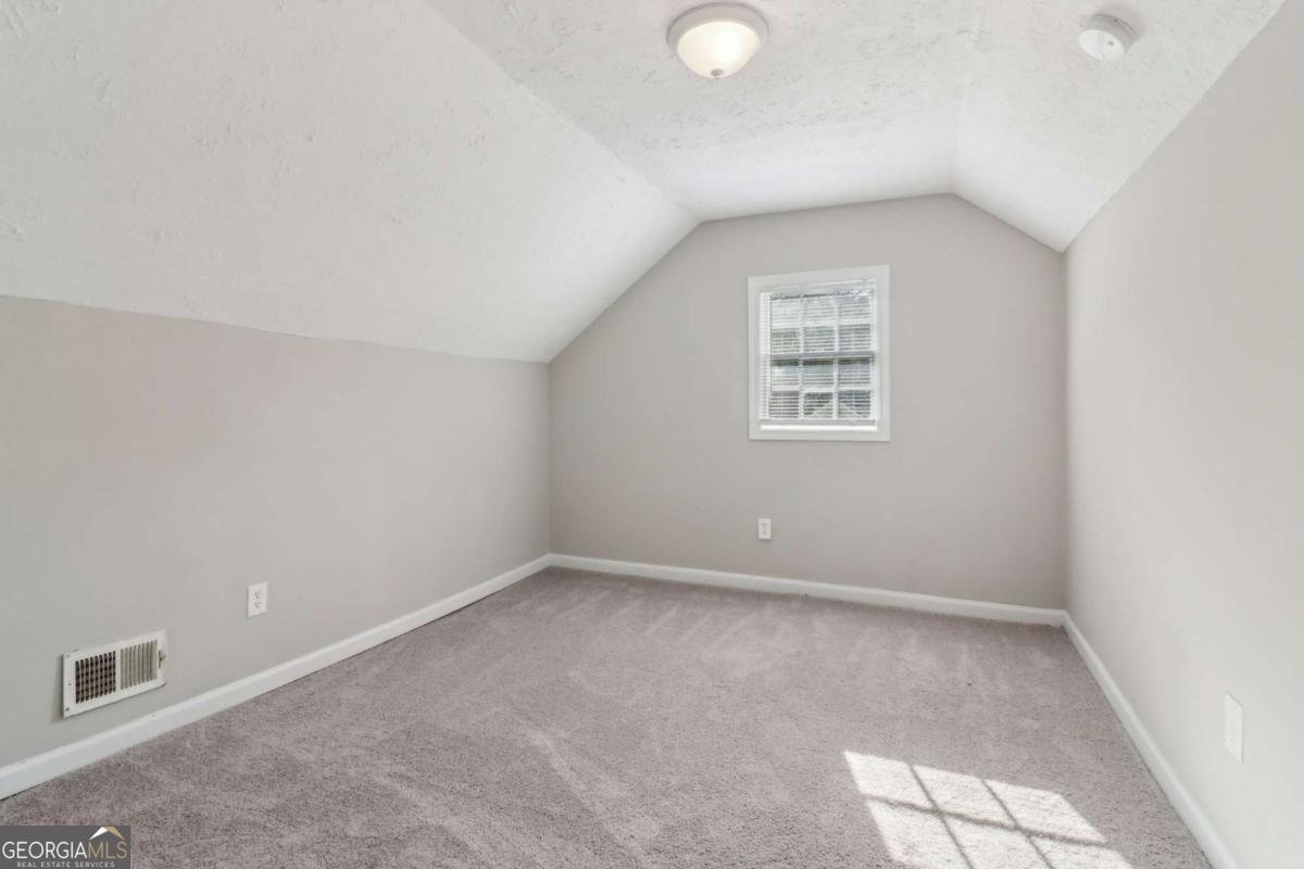 1563 MAYFLOWER Avenue Atlanta - 30