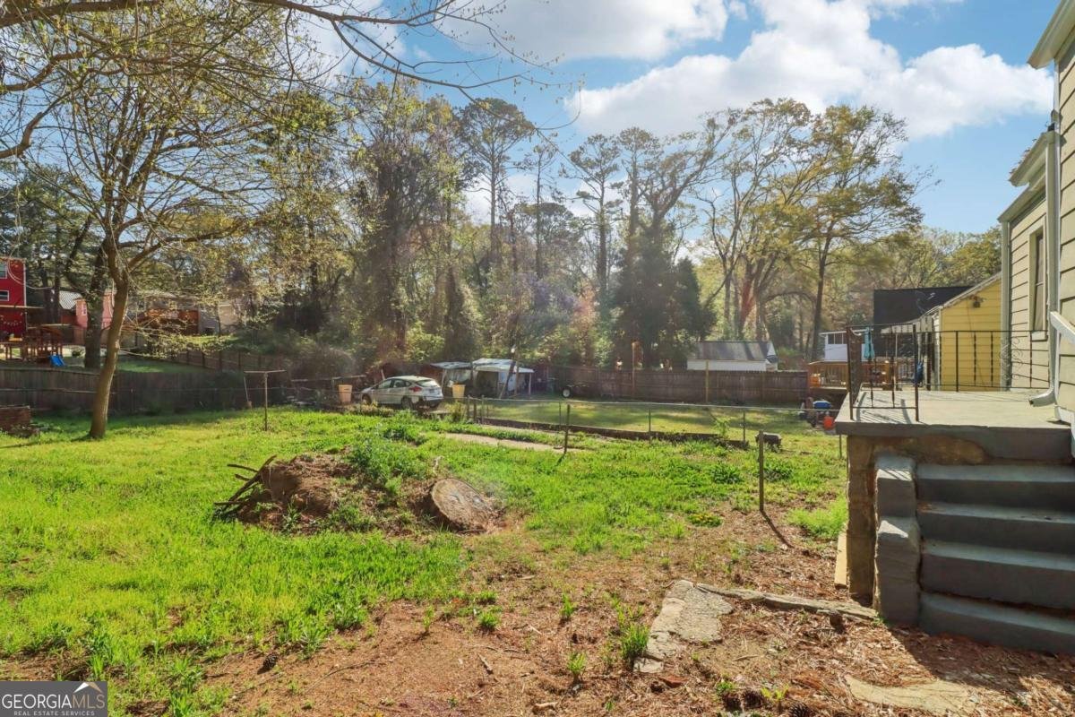 1563 MAYFLOWER Avenue Atlanta - 40