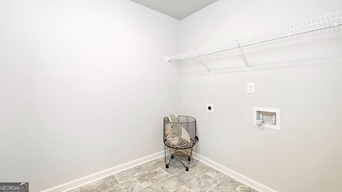 12098 Conrad Circle Hampton - 13