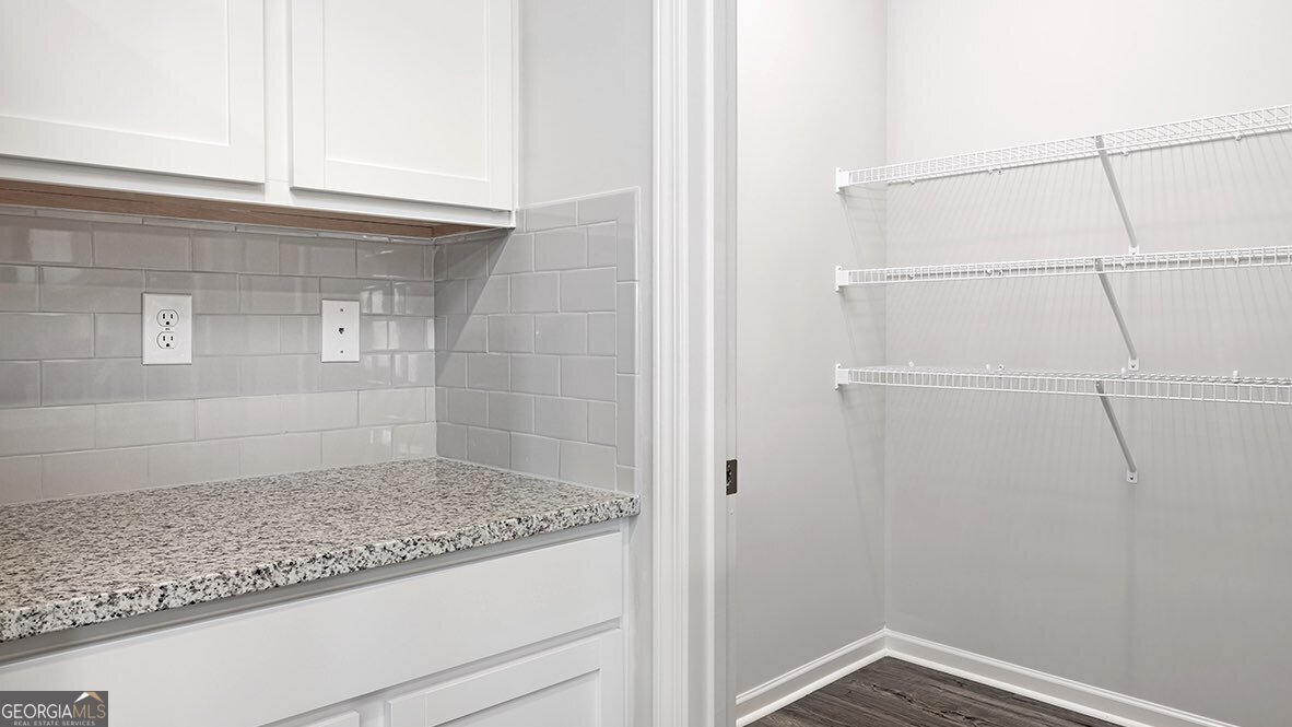 12098 Conrad Circle Hampton - 33