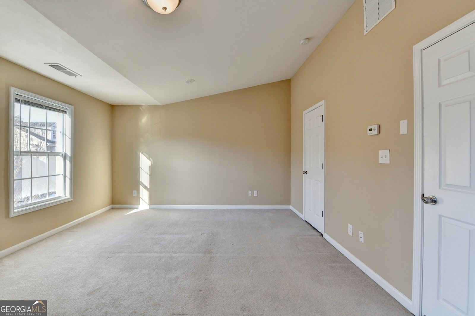 1749 Coleville Oak Lane Lawrenceville - 33