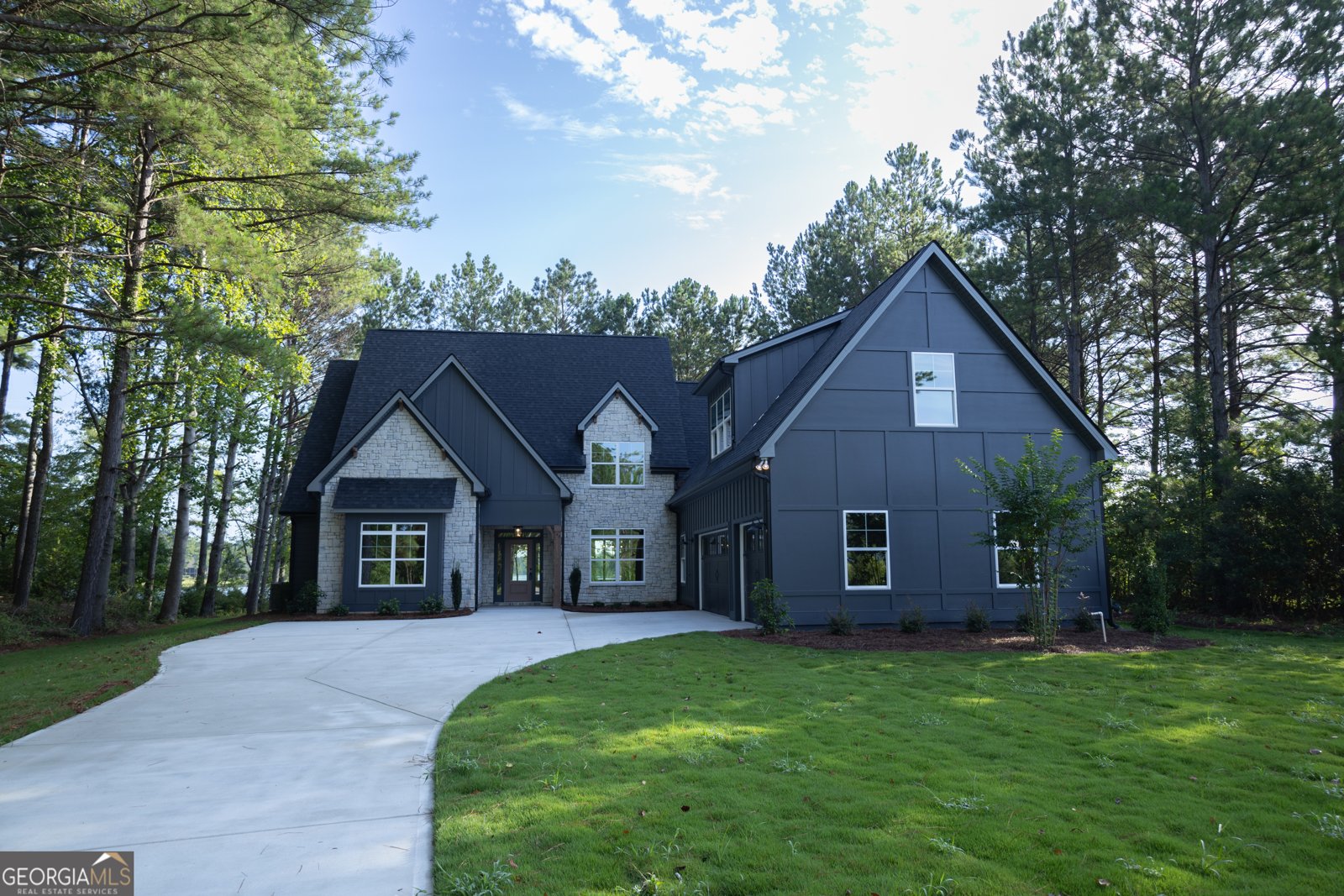 49 Leverett Drive Newnan - 1