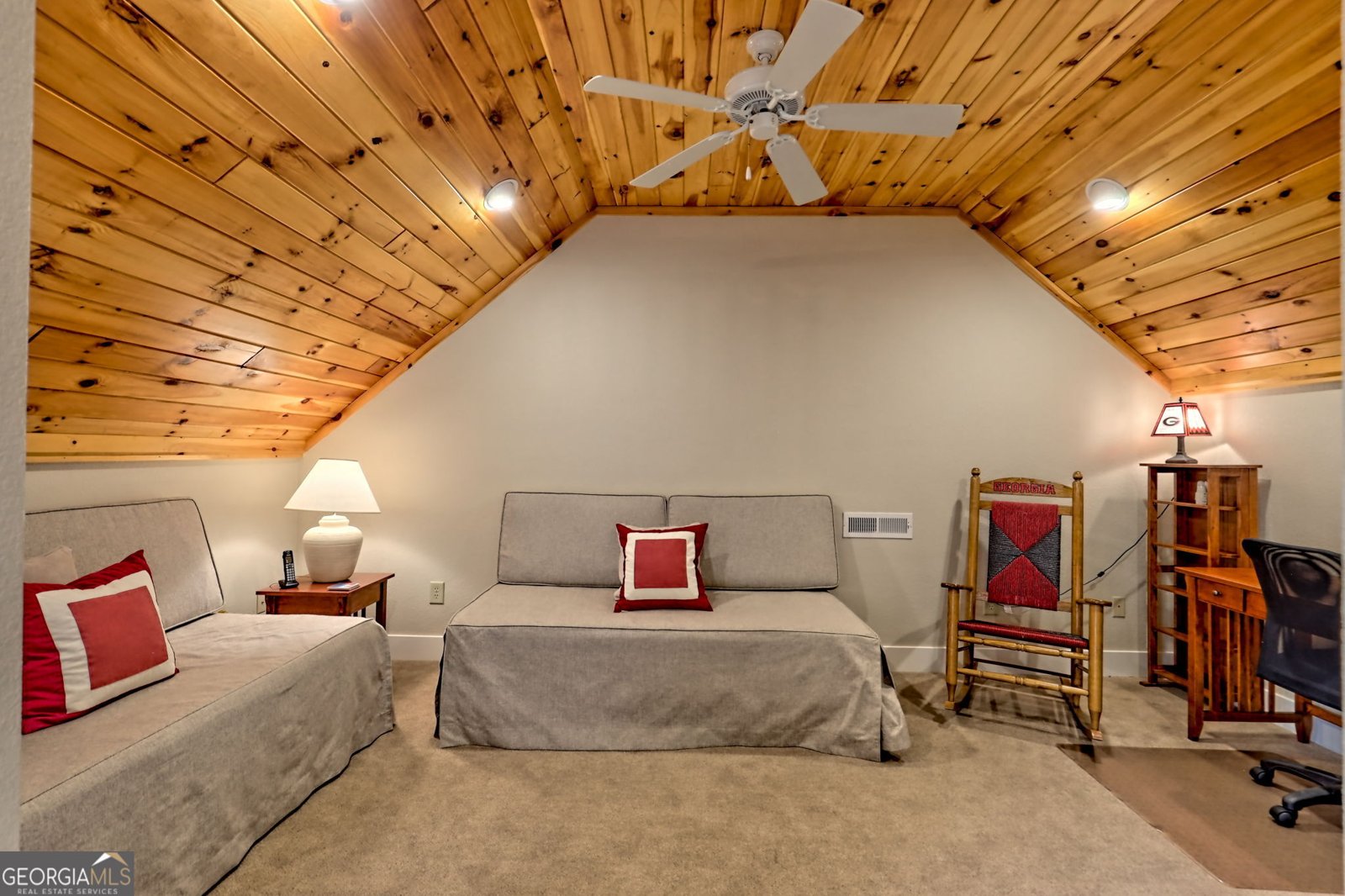 765 River Oaks Drive Hayesville - 41