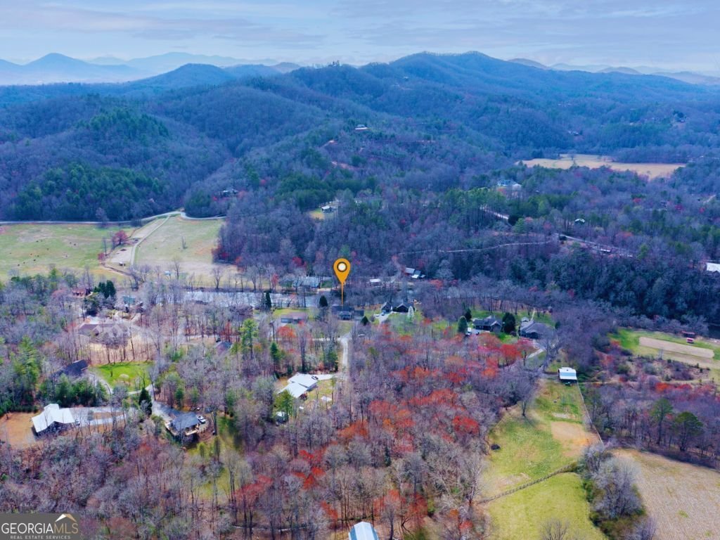 765 River Oaks Drive Hayesville - 63