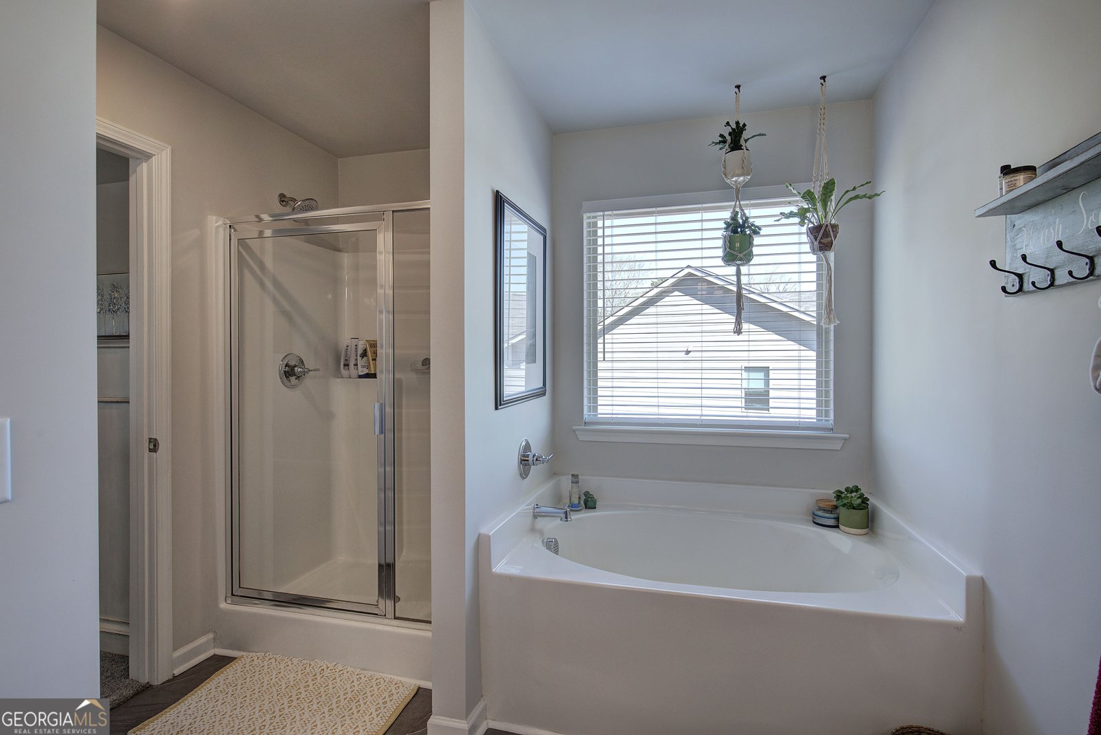 510 McGinnis Circle Calhoun - 27