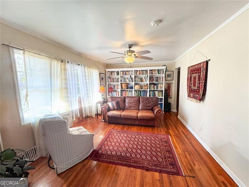 2567 Connally Drive East Point - 10