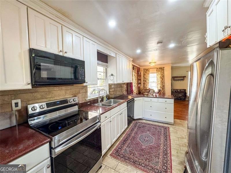 2567 Connally Drive East Point - 6