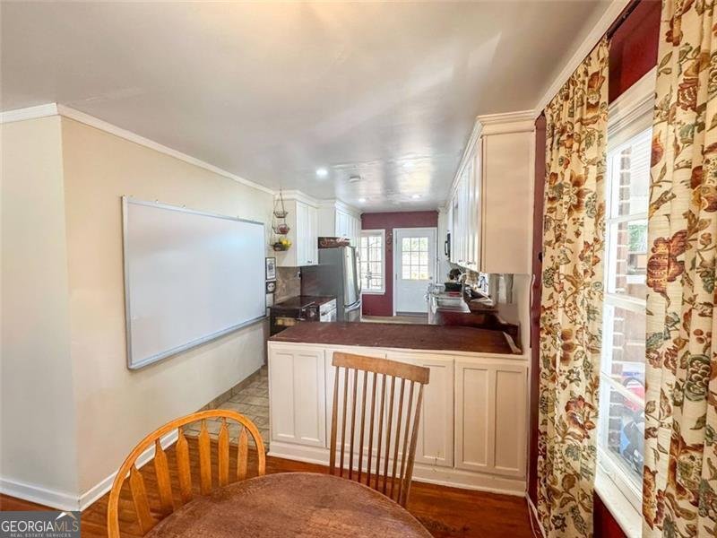 2567 Connally Drive East Point - 8