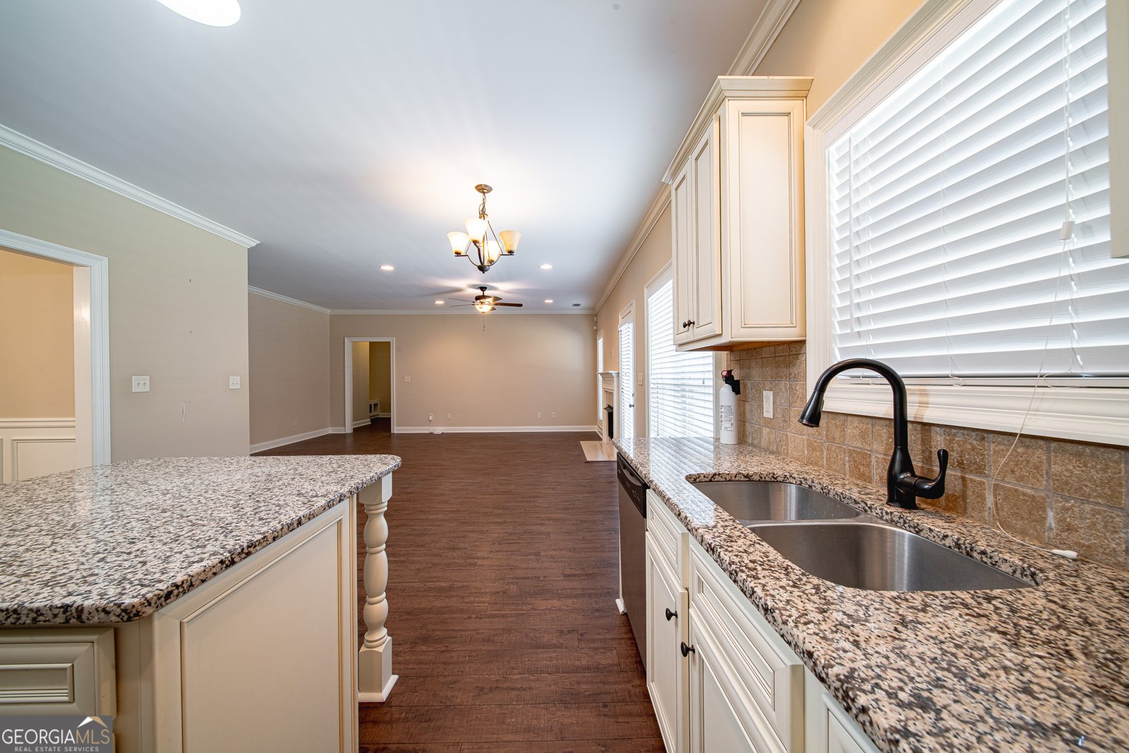 106 Creek Pointe Drive Lagrange - 37