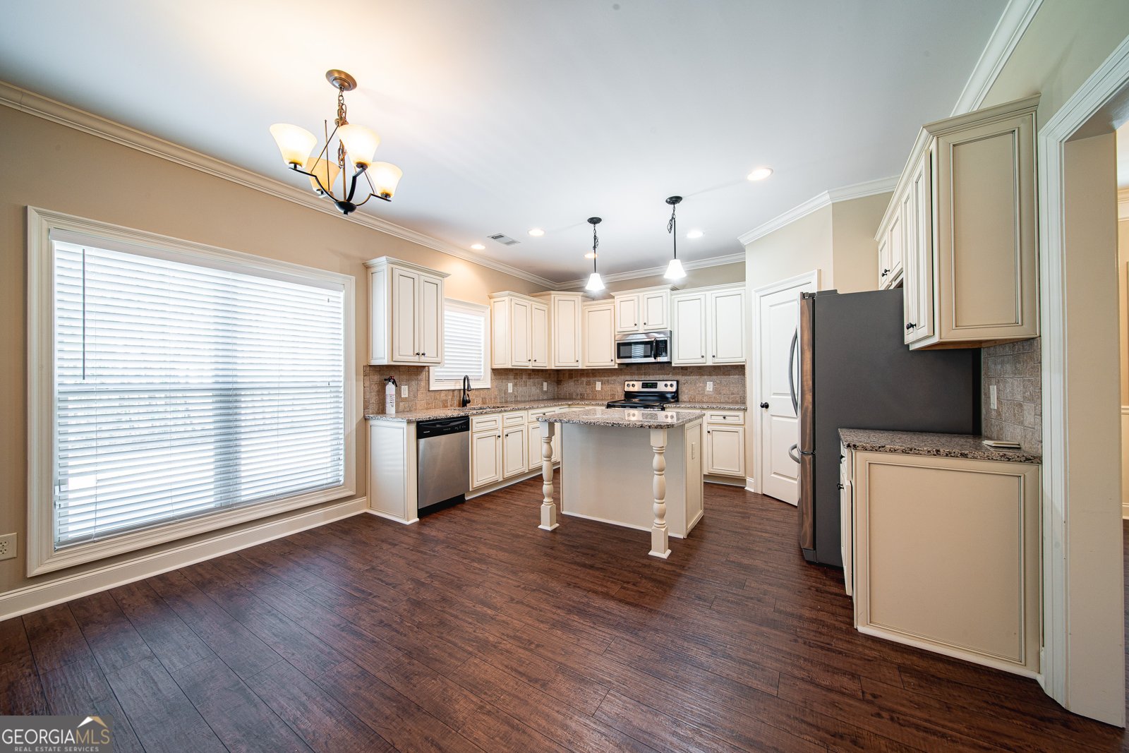 106 Creek Pointe Drive Lagrange - 39
