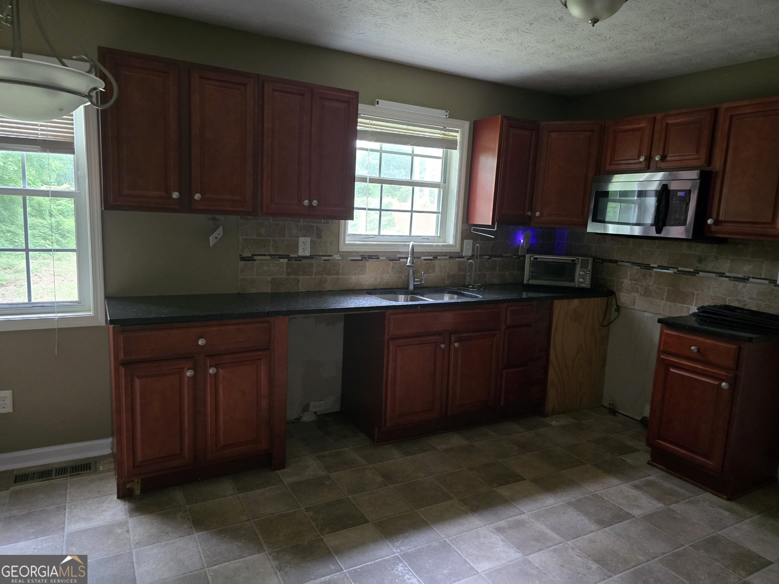 6733 Jojanne Lane Lithonia - 6