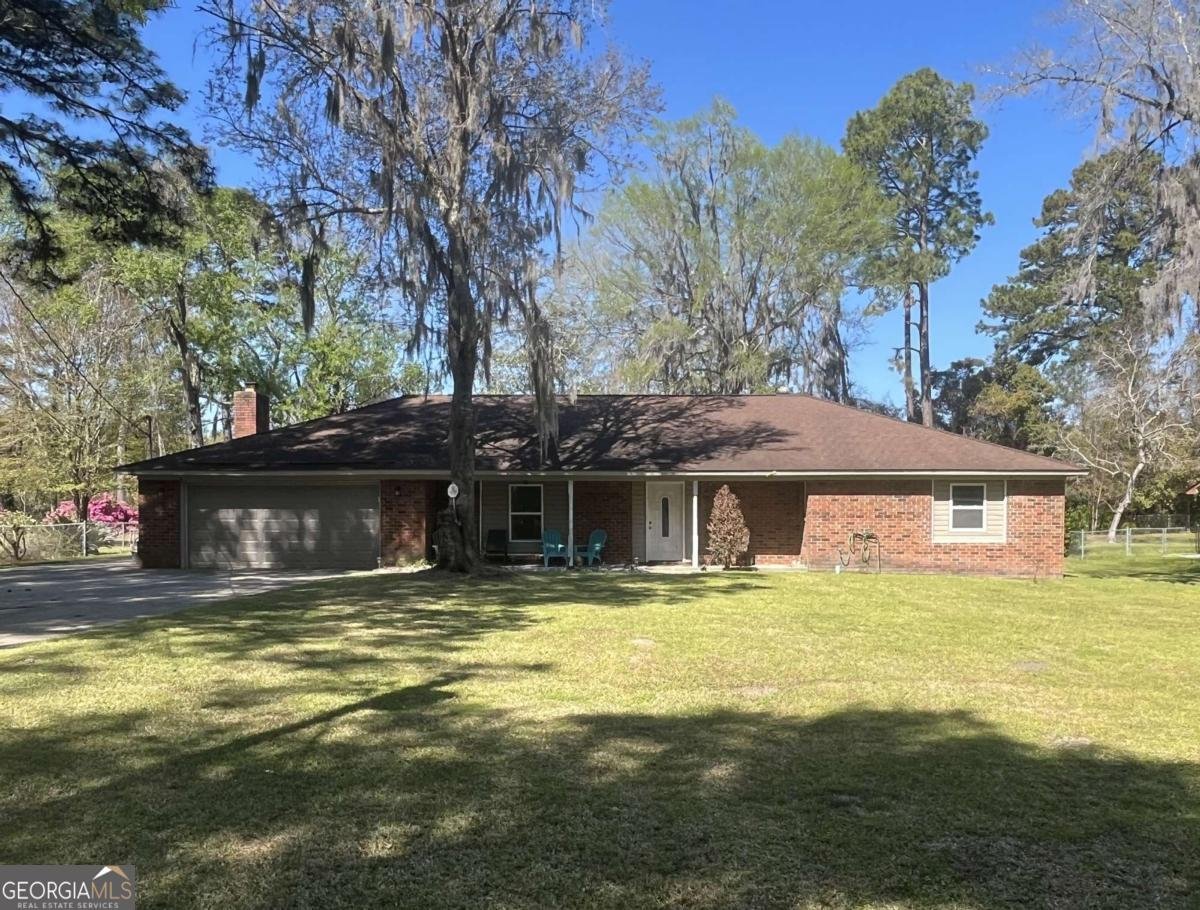 411 Woodland Drive Hinesville - 1