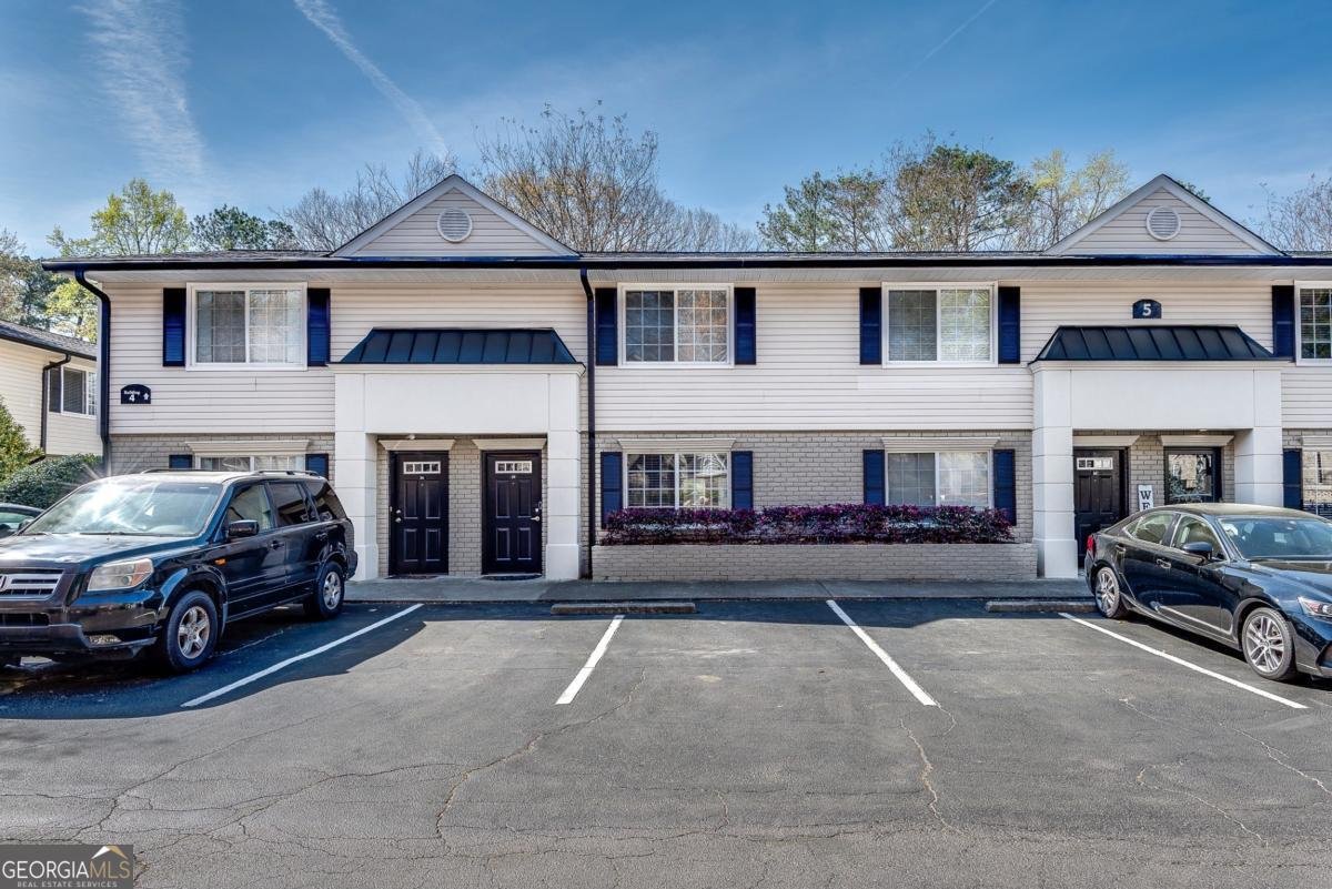 6940 Roswell Road Atlanta - 1