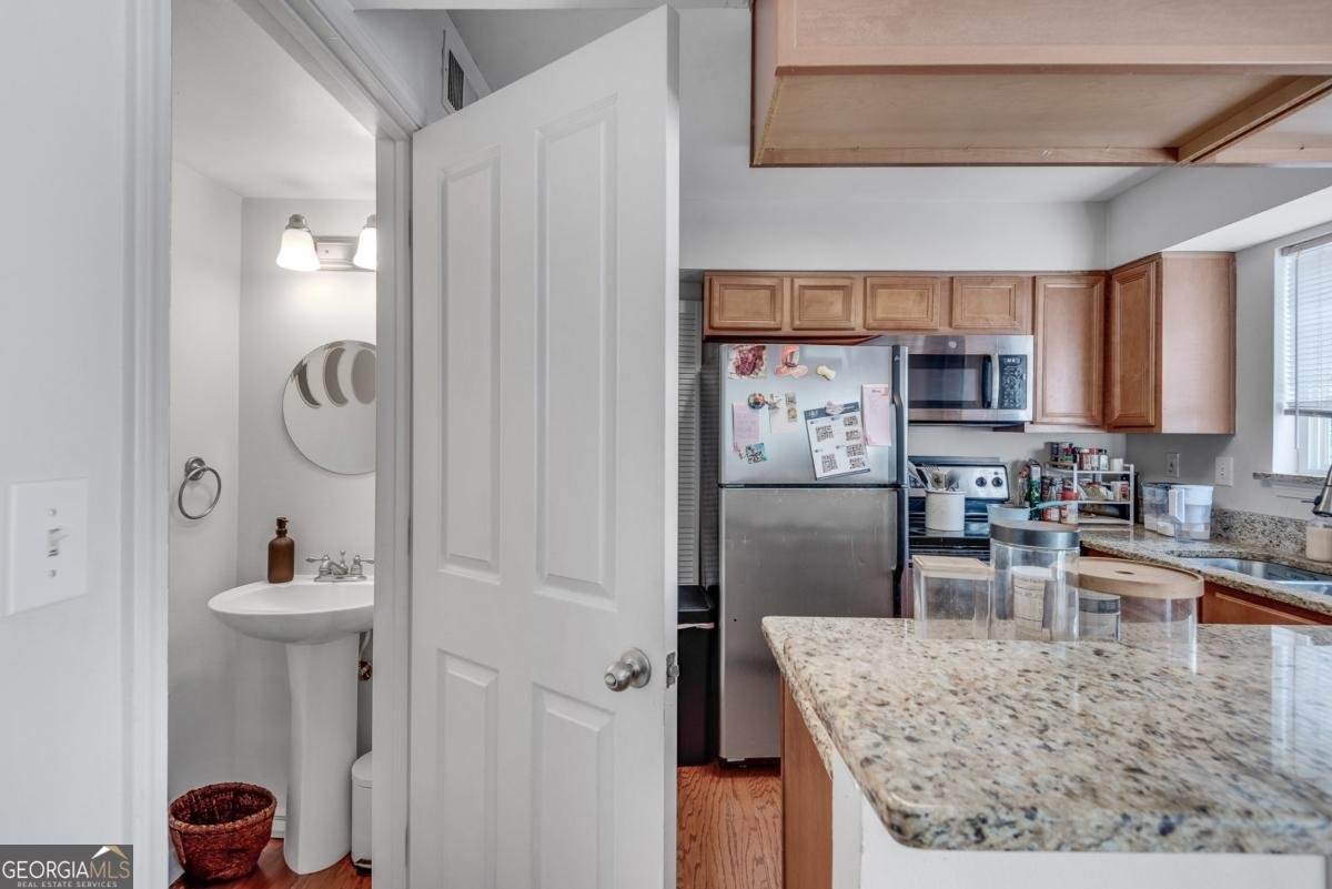 6940 Roswell Road Atlanta - 13