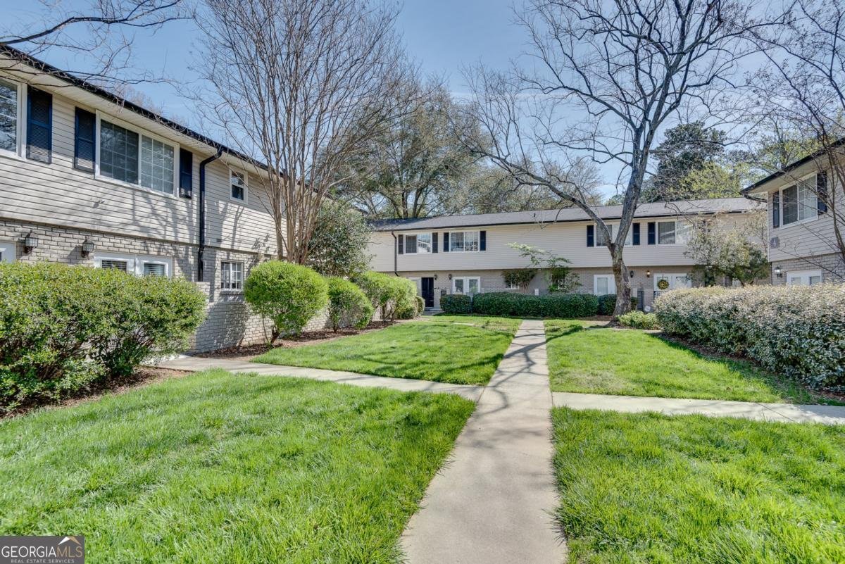 6940 Roswell Road Atlanta - 23